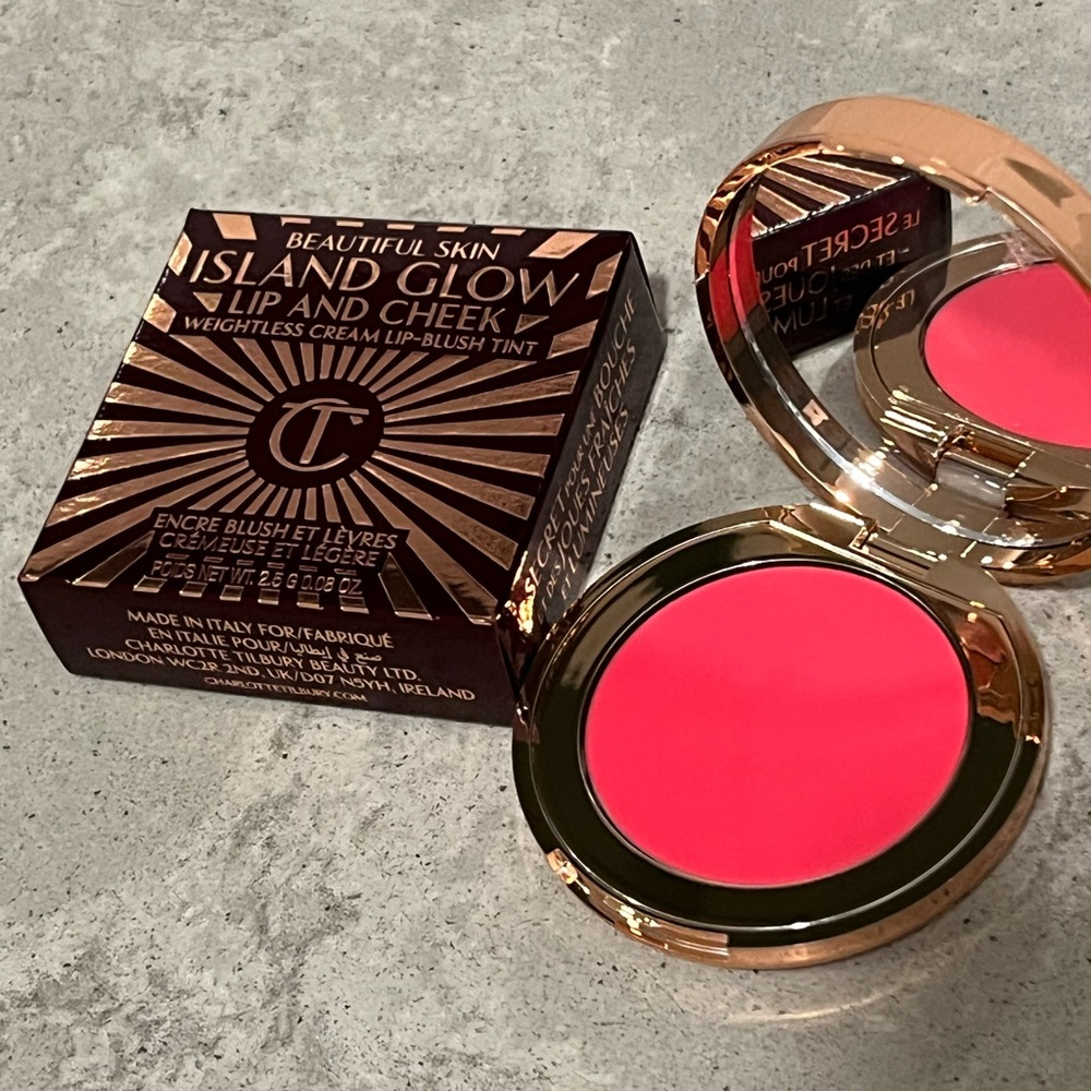Charlotte Tilbury Island Glow Lip and Cheek Tint - Paradise Pink Glow NIB